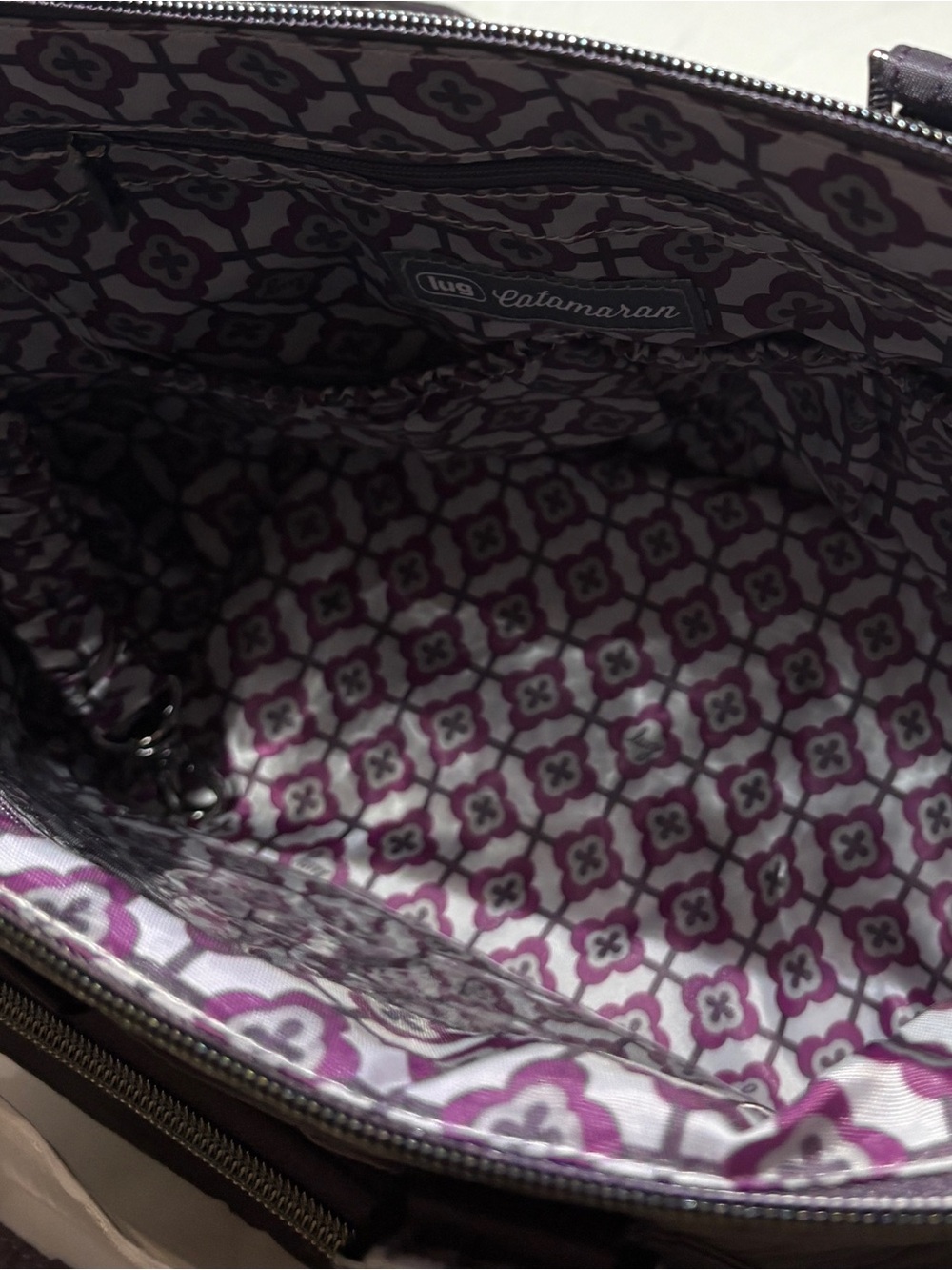 Lug Catamaran Tote - Plum - Picture 4 of 5